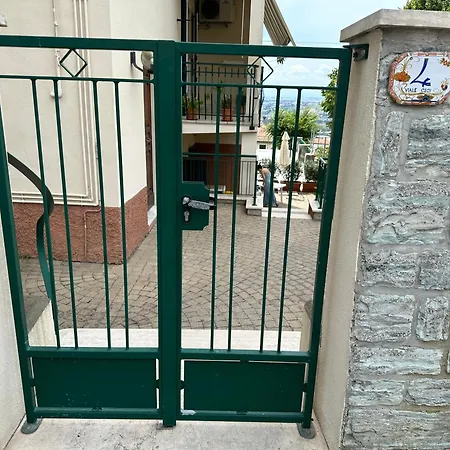 Apartament House Camerano